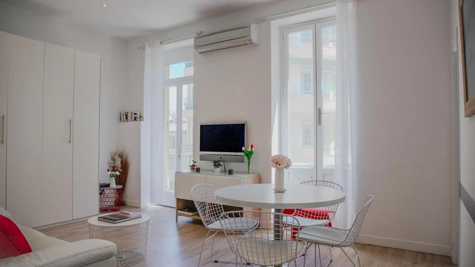 Apartment #47 Suite Paradis Centrale 2 Min De La Mer - Balcon & Ac Nice